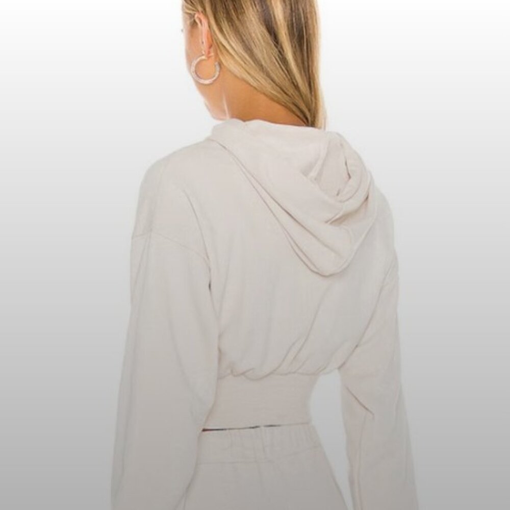 SOLD OUT STYLE! Superdown Angelia Cropped Sweatshirt in Beige S - Picture 3 of 4